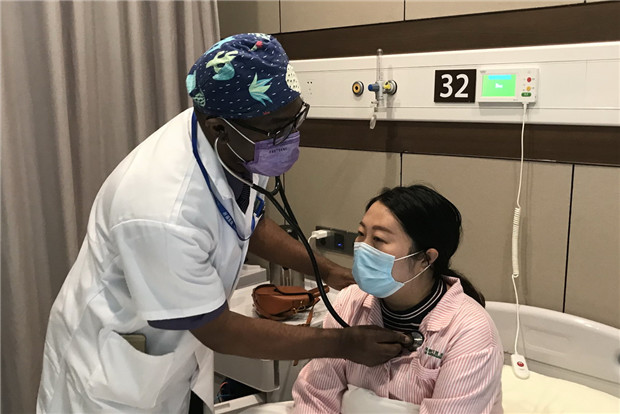 Gabonese doctor feels at home in Guangzhou