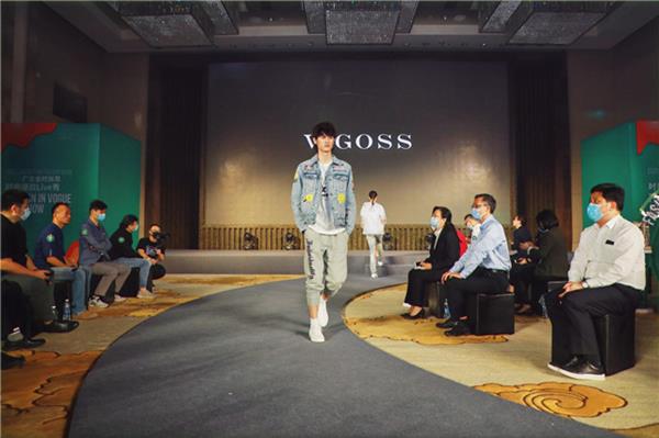 Fashion week held during 128th Canton Fair