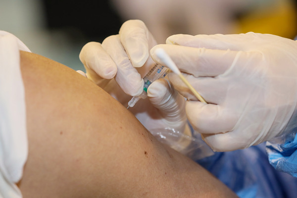 Guidelines for vaccinating foreigners in Guangdong