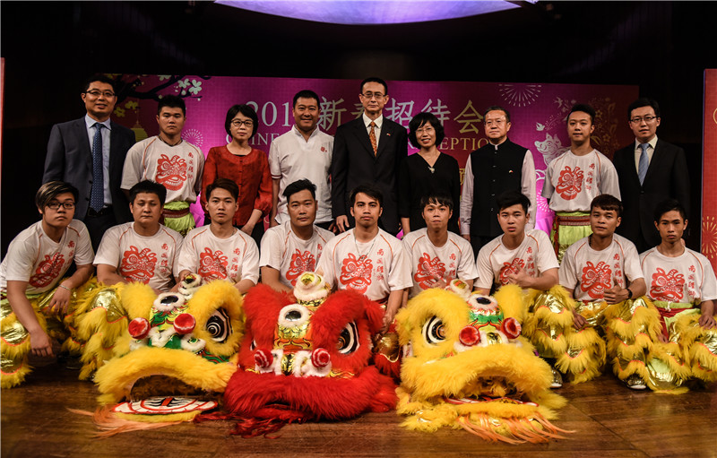 Guangzhou lion dance troupe shines in India
