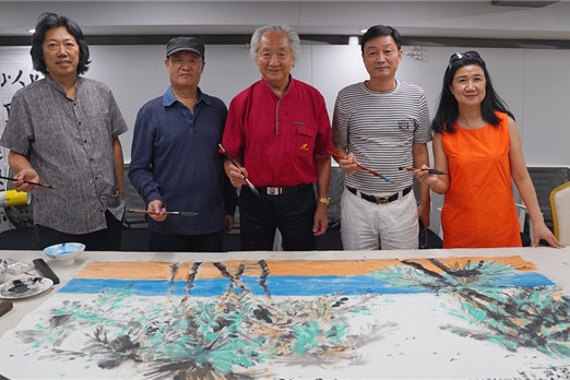 Chinese, Philippine artists paint mutual for understanding