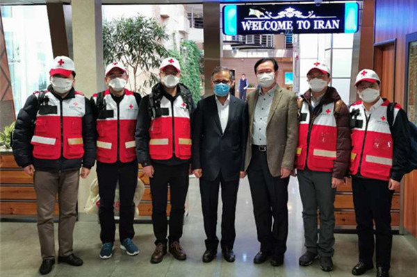 Chinese medical experts arrive in Iran to help fight epidemic