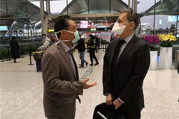 World's top virus hunter works with Chinese scientists to curb novel coronavirus outbreak