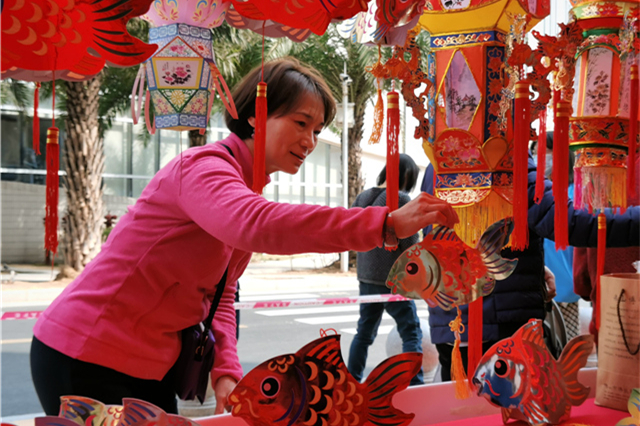 Where to experience local traditional folk customs to greet Spring Festival
