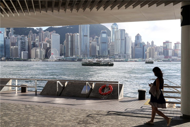 HK infections risk spread to Shenzhen