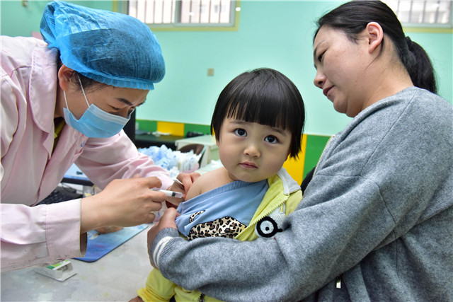 China urges flu vaccination for high-risk groups