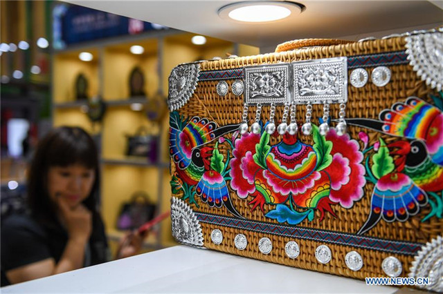 China Int'l Cultural Industries Fair opens in Shenzhen