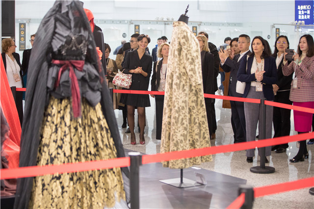 China-Italy Year of Culture and Tourism kicks off with fashion exhibition in GZ