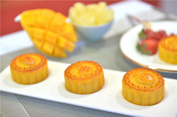 Sign up NOW for this awesome mooncake making activity in GZ
