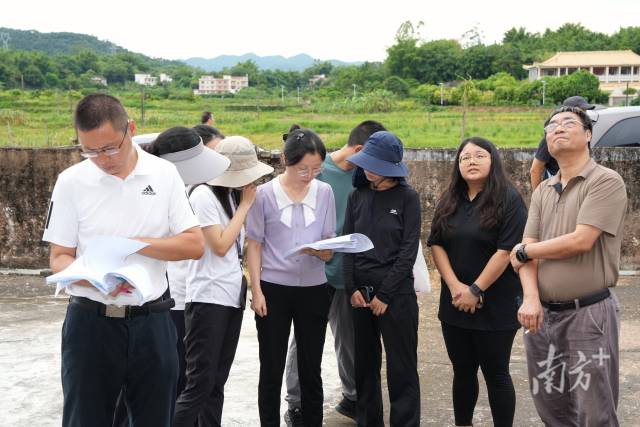 普查办验收工作组在郁南连滩镇进行实地调研复核