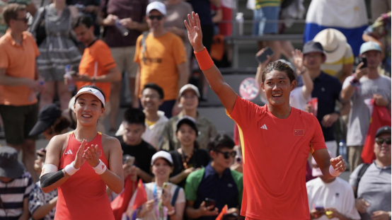 Zhang Zhizhen, teaming up with Guangdong's Wang Xinyu, made Olympic tennis final