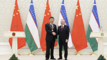 习大大接受乌兹别克斯坦总统授予“最高友谊”勋章 习大大接受乌兹别克斯坦总统授予“最高友谊”勋章