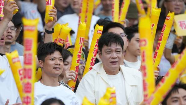“广东省超”开波！霍震霆苏炳添范志毅现身助阵