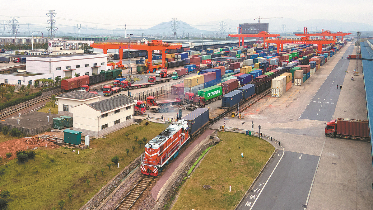 ​Trade growth steady this year