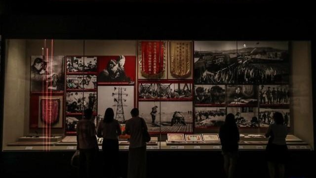 抗美援朝纪念馆迎来参观热潮