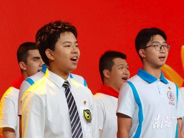 胡东平参加2025年“童声里的中国”全国少年儿童歌咏展演。