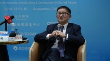 李成:地区安全、稳定是解决经济问题的关键 李成:地区安全、稳定是解决经济问题的关键