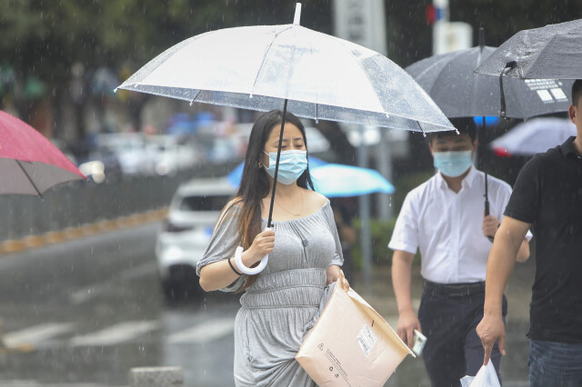 First typhoon of the year! Thunderstorms expected to cool Guangdong off