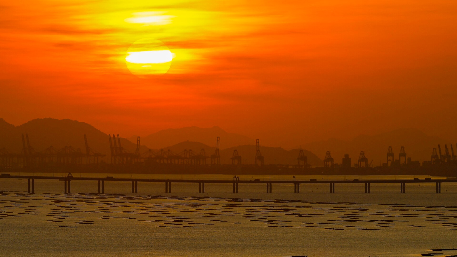 Shenzhen's sunny spell arrives after rain