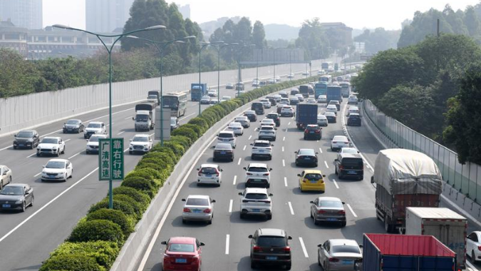 6月2日15时 广东高速公路将迎端午出程高峰 6月2日15时 广东高速公路将迎端午出程高峰