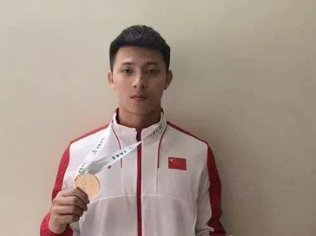 广东选手彭俊越将出战北京冬奥会雪橇双人和团体赛