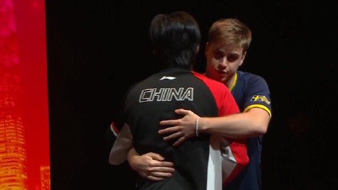 王楚钦因伤退赛