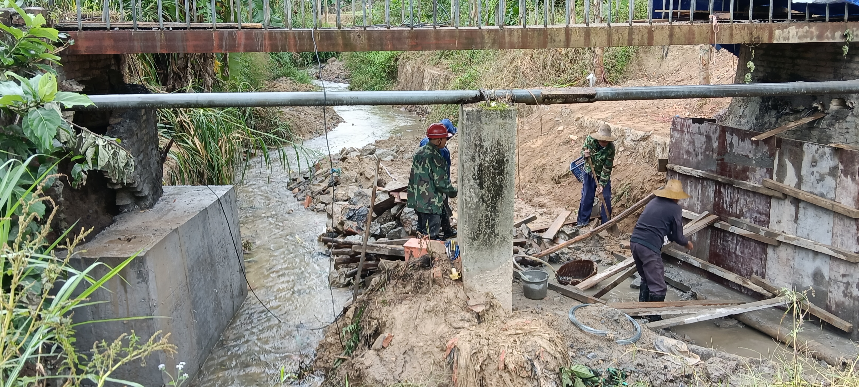 云安区都杨镇驻镇工作队：修桥解民忧 筑牢“连心桥”