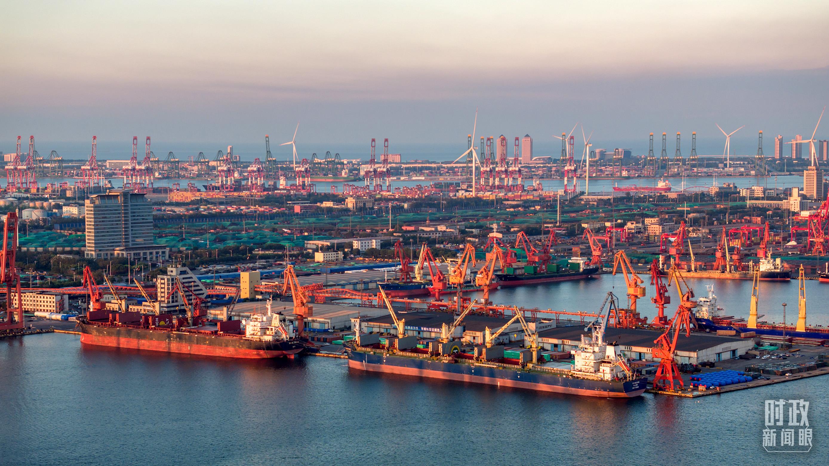 天津港货运码头。（图/视觉中国）