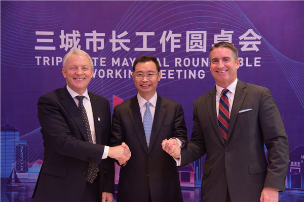 Tripartite Economic Summit highlights cooperation among GZ, LA and Auckland