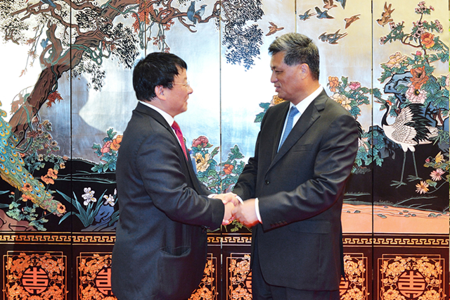 Governor Ma Xingrui met Mr. Hugo Shong, global chairman of IDG Capital