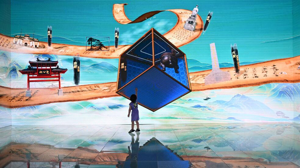 A close look at 20th Int'l Cultural Industries Fair in Shenzhen