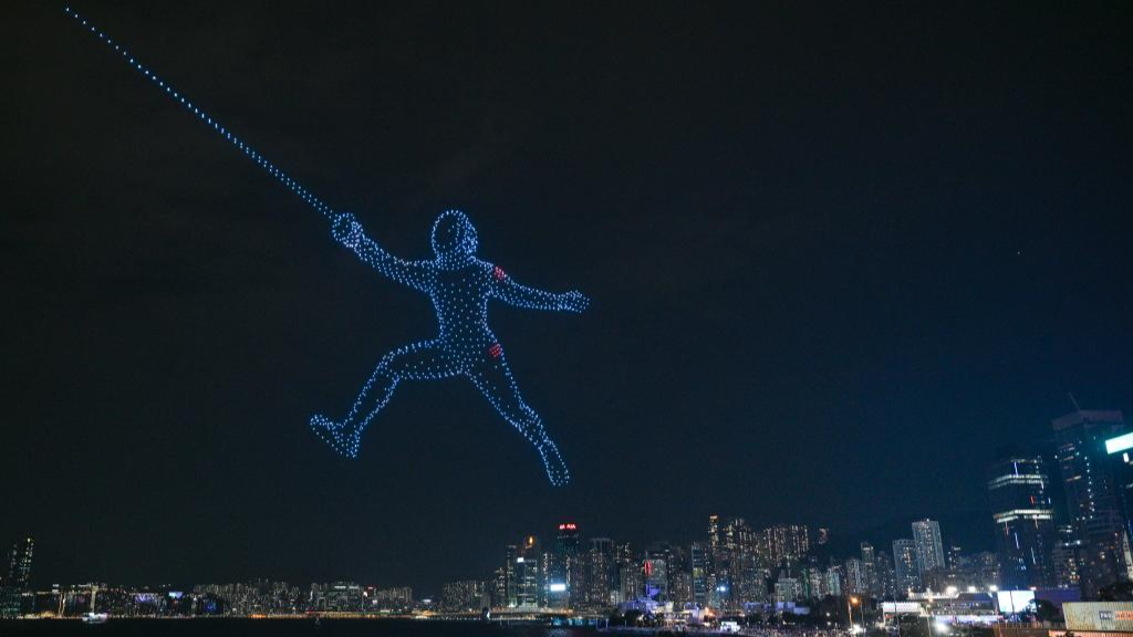 Chine : spectacle de drones à Hong Kong