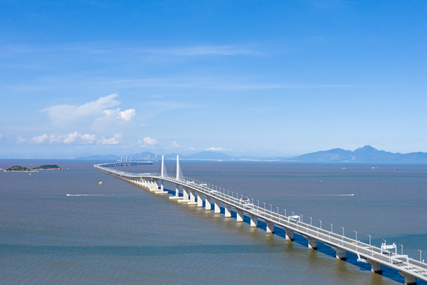 Greater Bay Area surpasses 12 trillion yuan GDP mark in 2021
