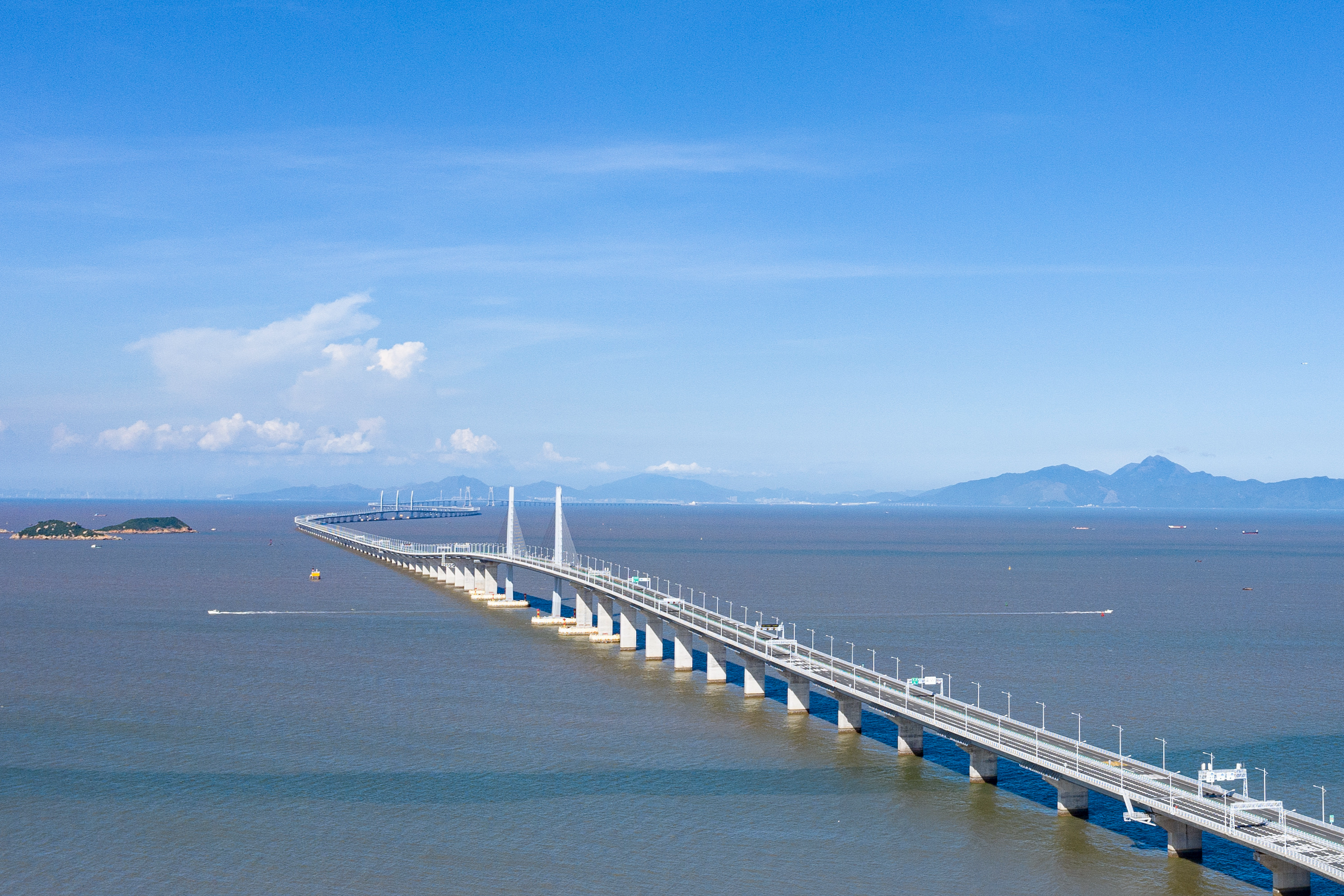 Greater Bay Area surpasses 12 trillion yuan GDP mark in 2021