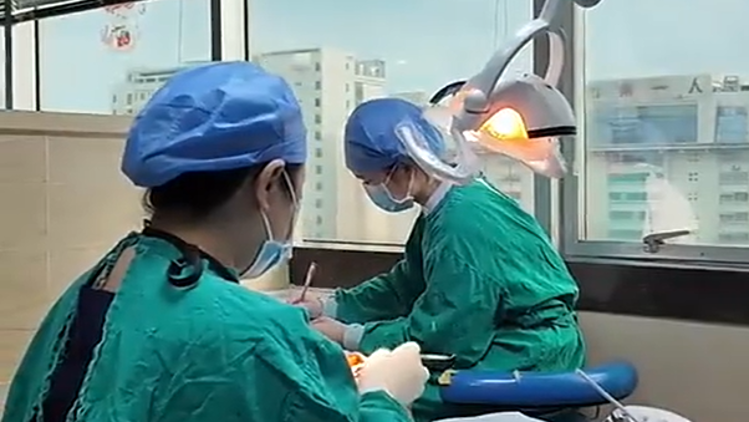 在口腔科，医生如何面对口臭的患者？｜我的医生朋友