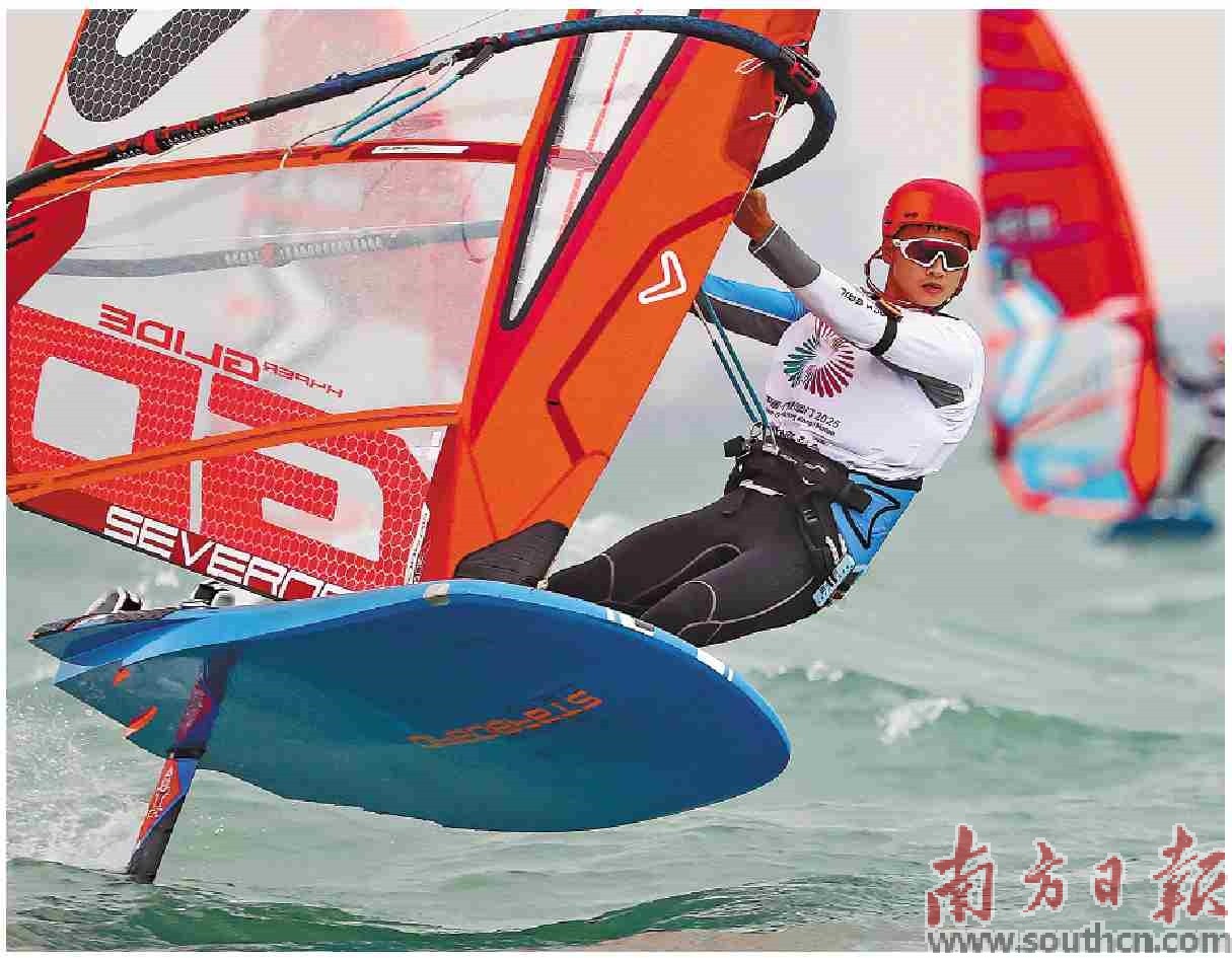 第十五届全运会帆船赛迎来“金牌争夺战”