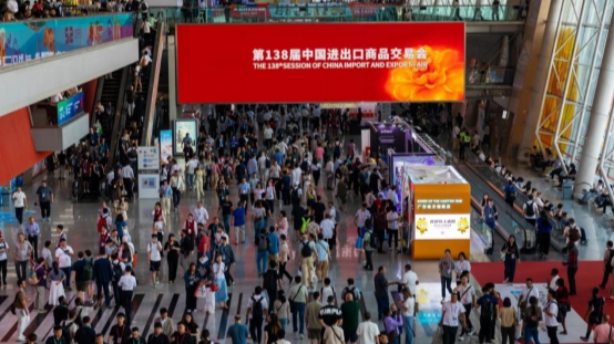 广交会二期首日，广州交易团意向成交额超1亿美元