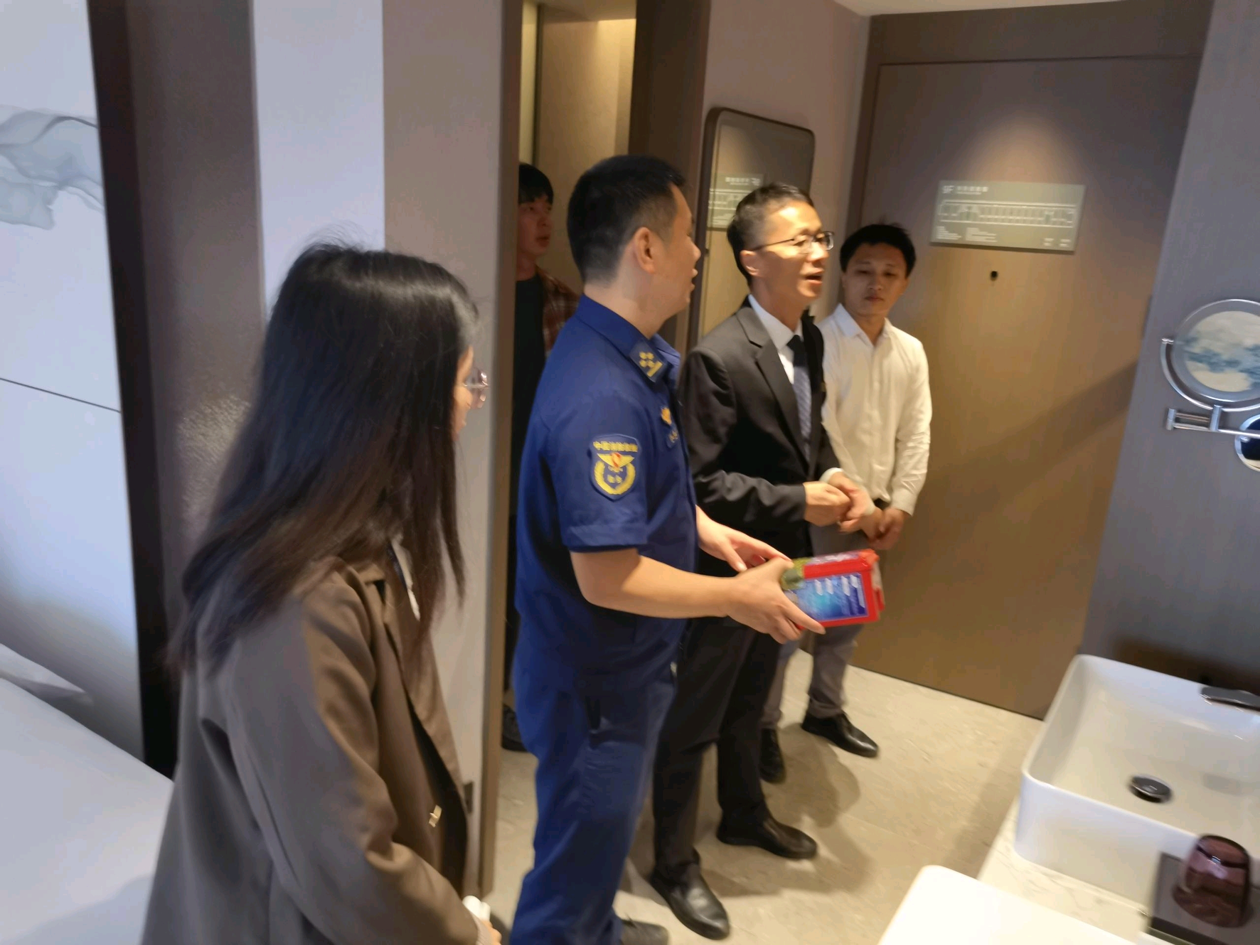 护航十五运 筑牢安全线
——云安区多部门联合开展重点场所消防安全专项检查
