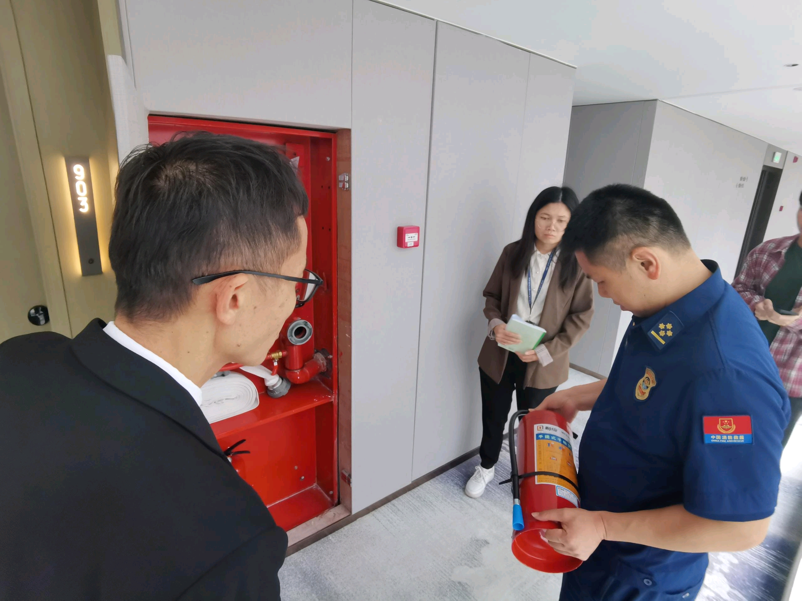 护航十五运 筑牢安全线
——云安区多部门联合开展重点场所消防安全专项检查
