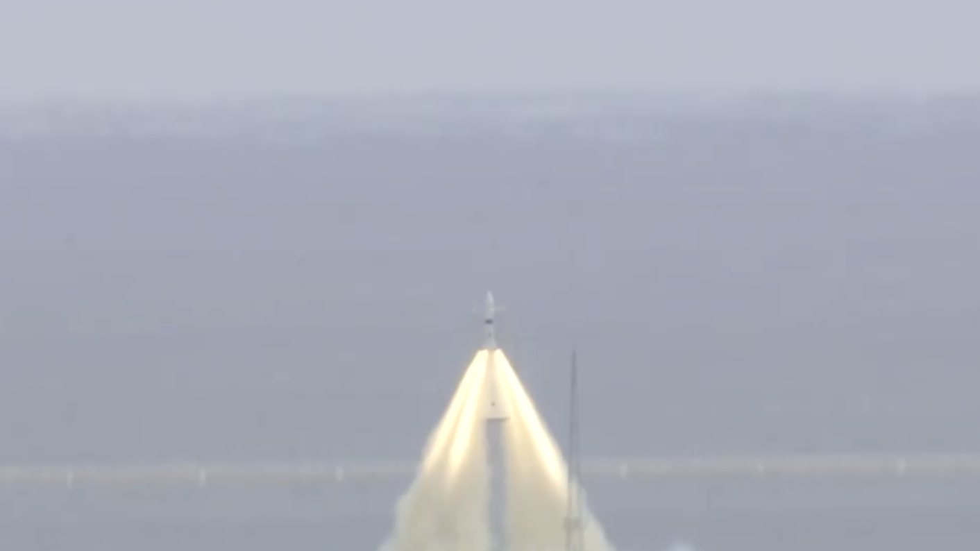 我国新一代载人飞船“梦舟”零高度逃逸飞行试验取得圆满成功