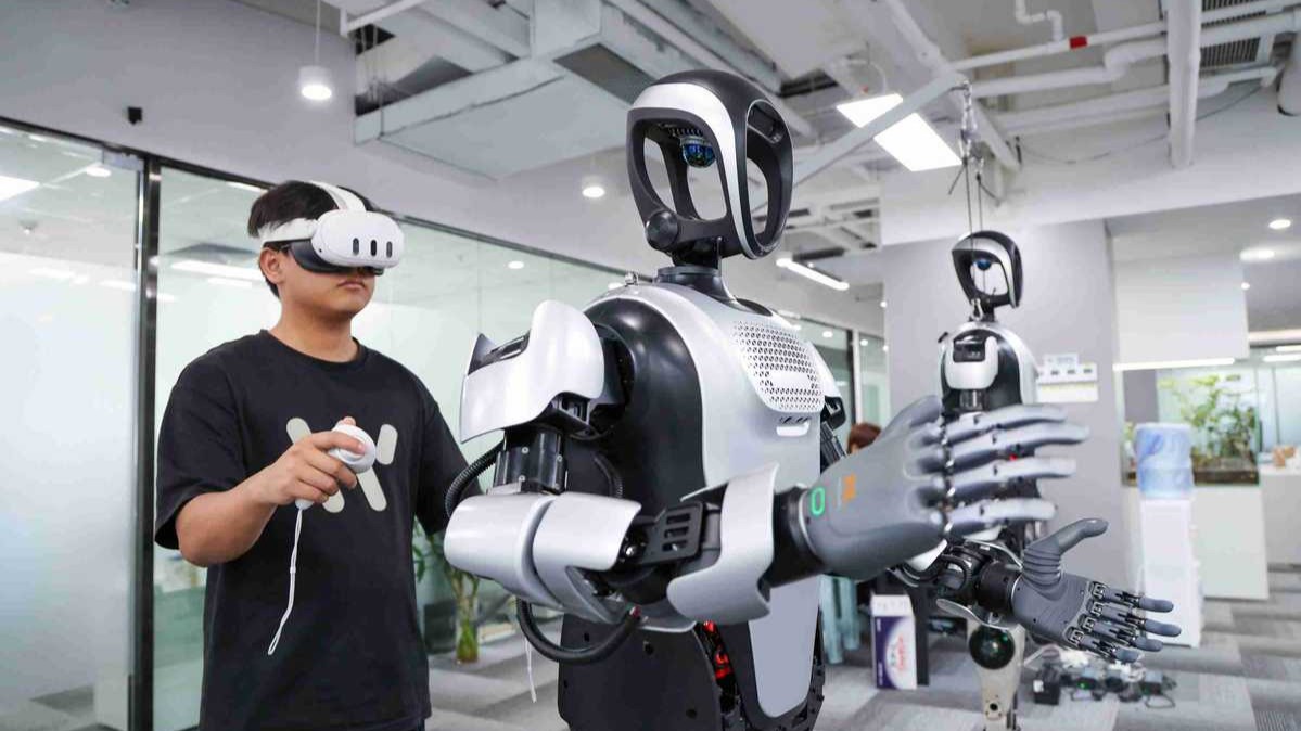 Firms urged to up AI, digital investments