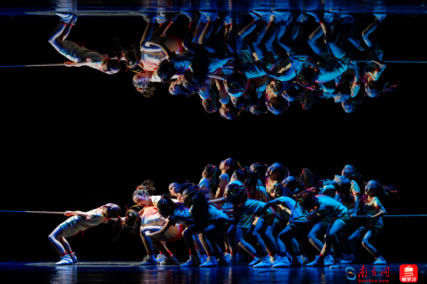  《“童”心协力》