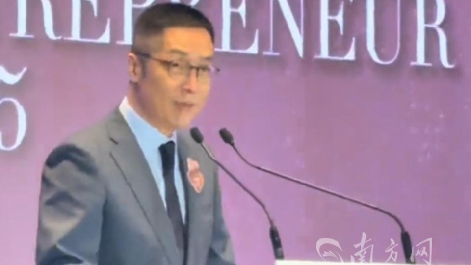 54岁前TVB演员现身颁奖典礼，网友：第一眼都没认出来是马浚伟老师！