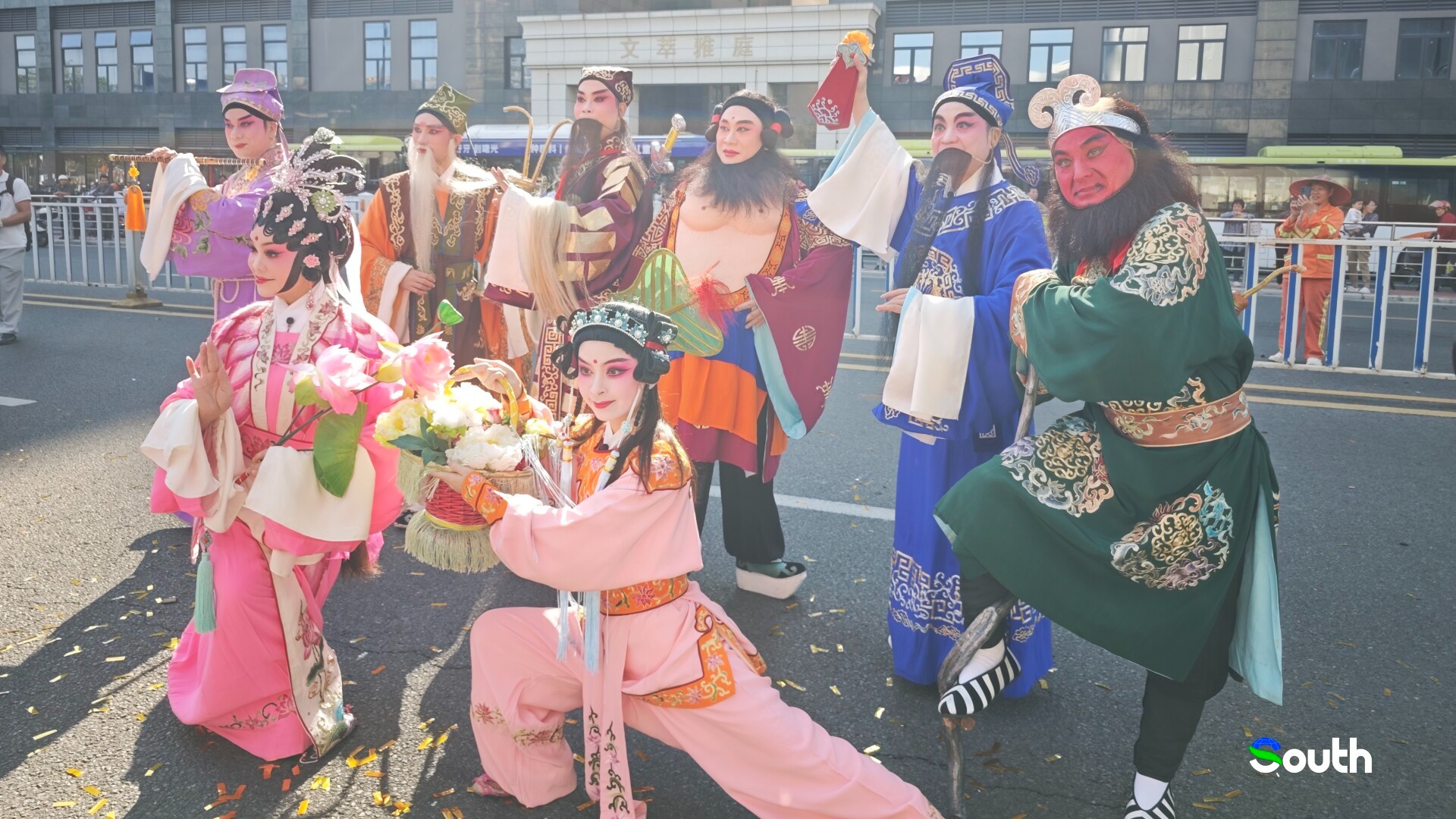 InPics | Annual grand event of Cantonese opera culture kicks off in Foshan's Chancheng