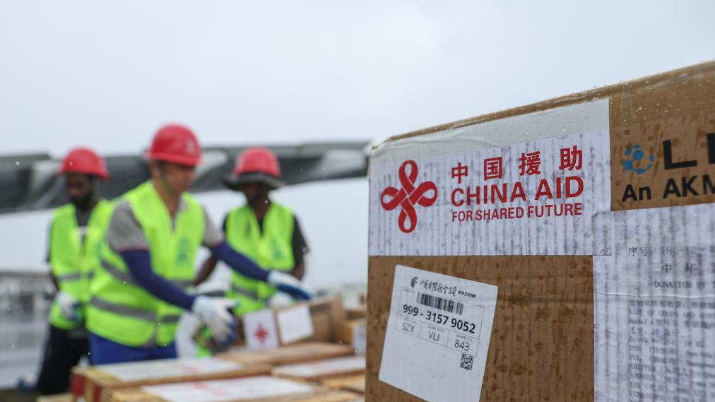 China sends emergency relief supplies to quake-hit Vanuatu