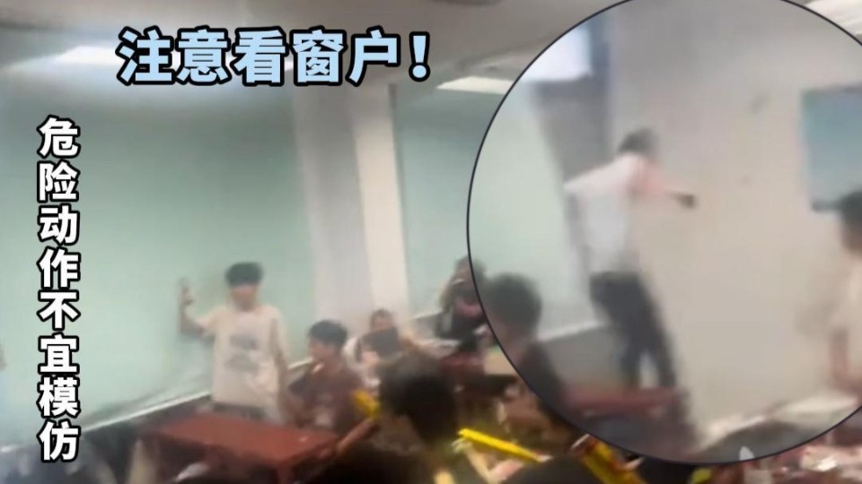 学生们给老师准备了惊喜，没想到老师不按套路出牌