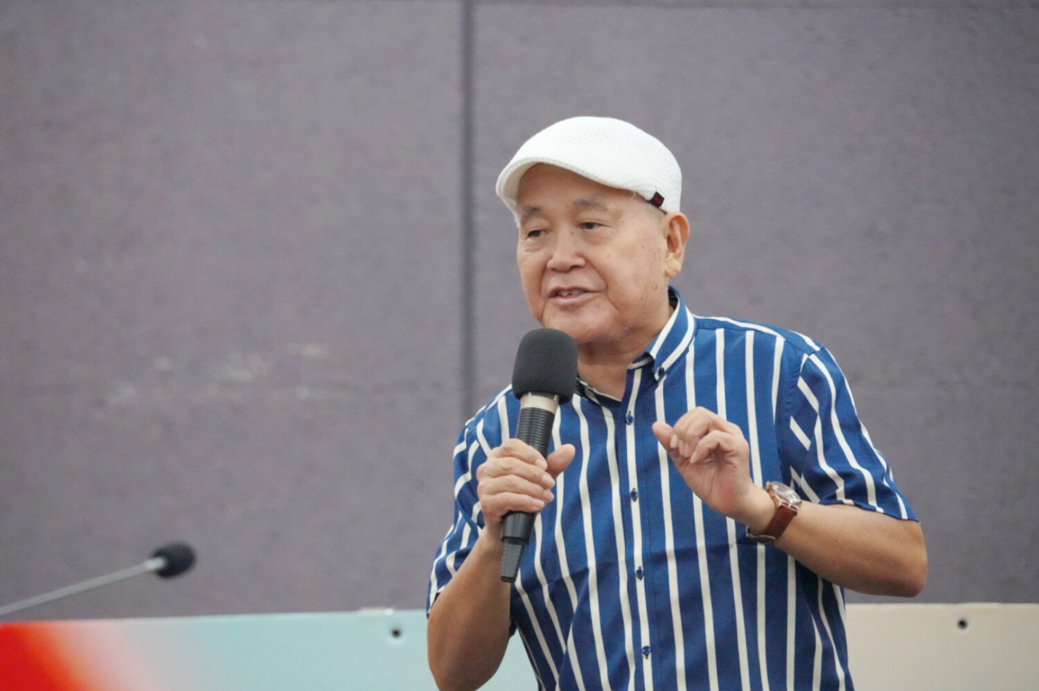 吴俊忠