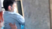 飞行员在女厕偷拍乘务被抓现行,厦航回应→ 飞行员在女厕偷拍乘务被抓现行,厦航回应→