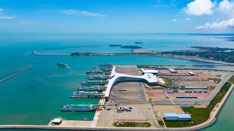 请勿前往港口，海口三港将于今天19时至明天5时停运