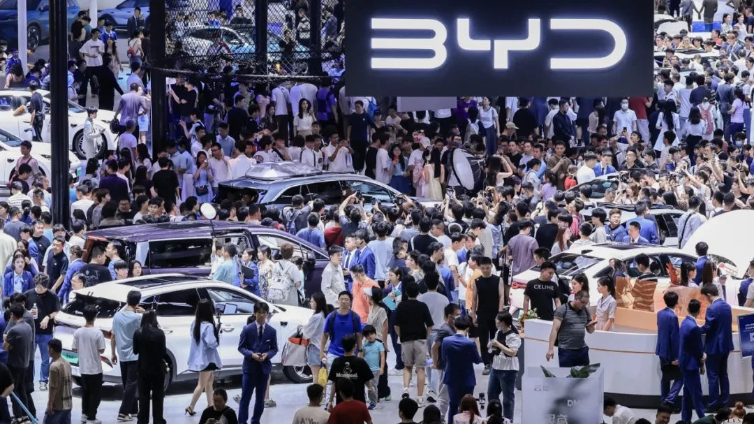 10.07 billion yuan in bookings at 2025 GBA International Auto Show